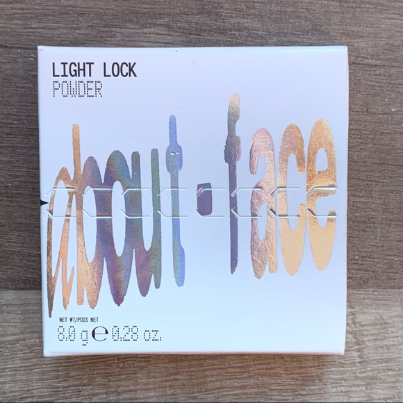 *NEW About Face Light Lock Highlight Powder Stay in Bed - Picture 2 of 9